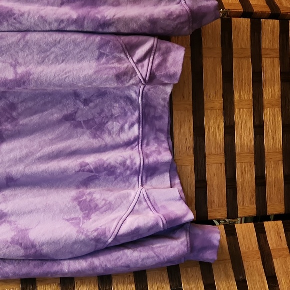 NWT! Tiedye purple sweatshirt - Picture 3 of 7